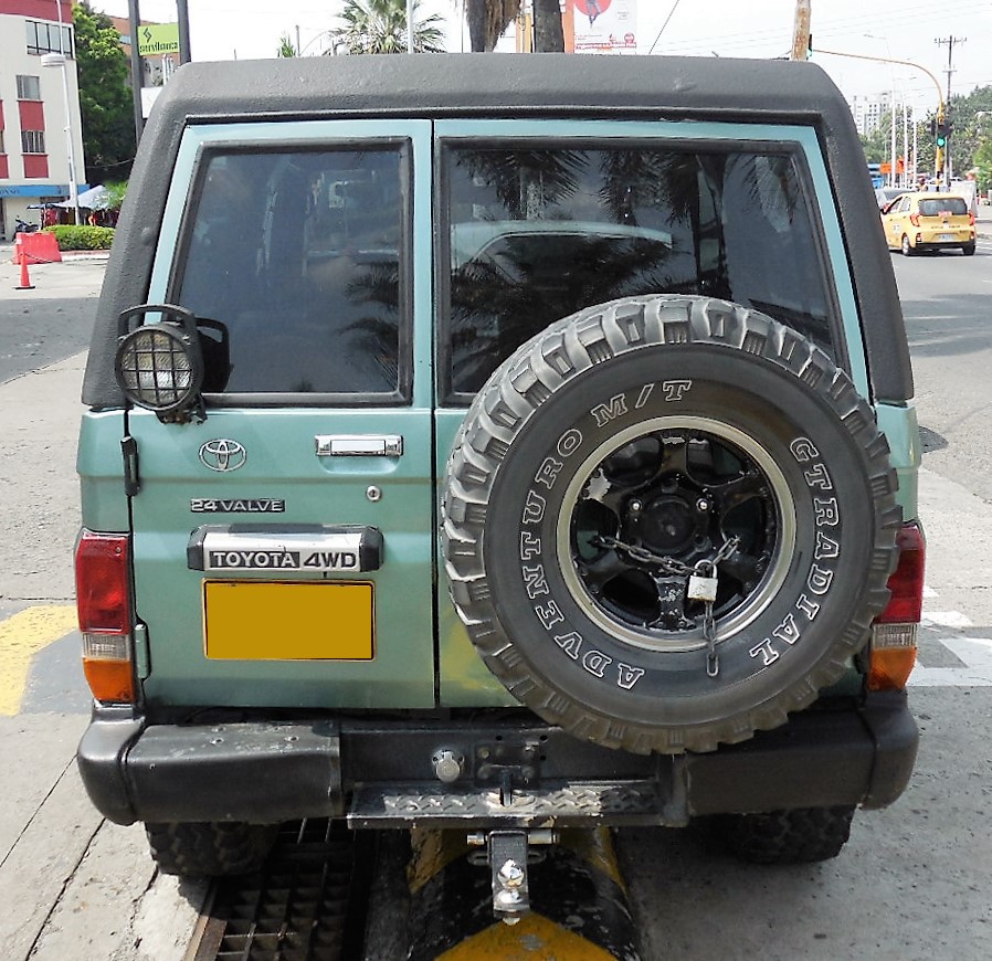 Toyota Land Cruiser